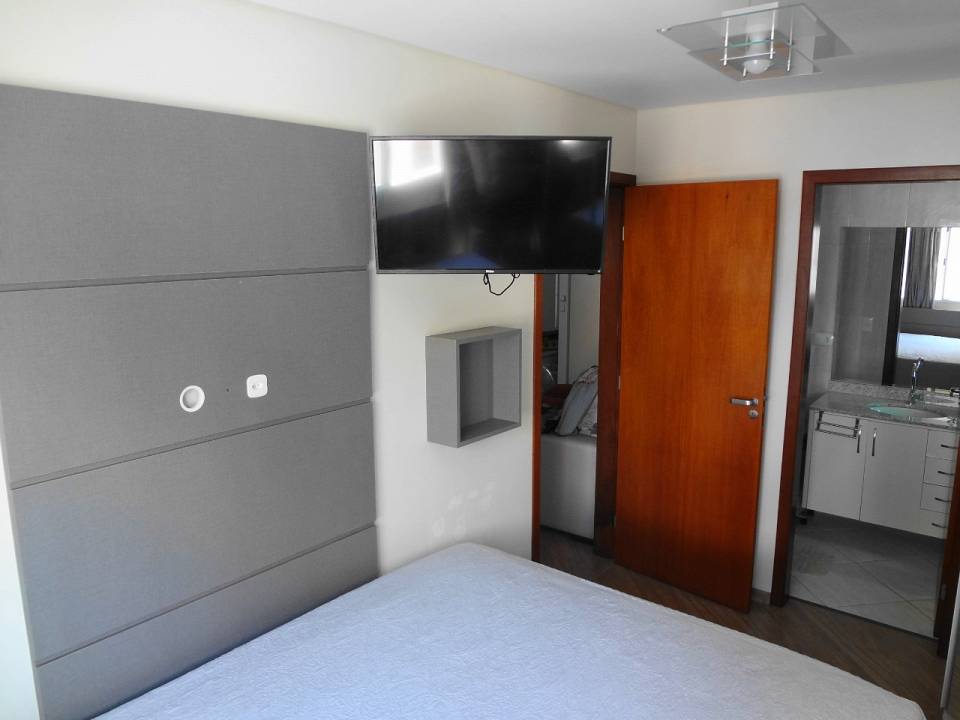 Apartamento à venda com 2 quartos, 65m² - Foto 3