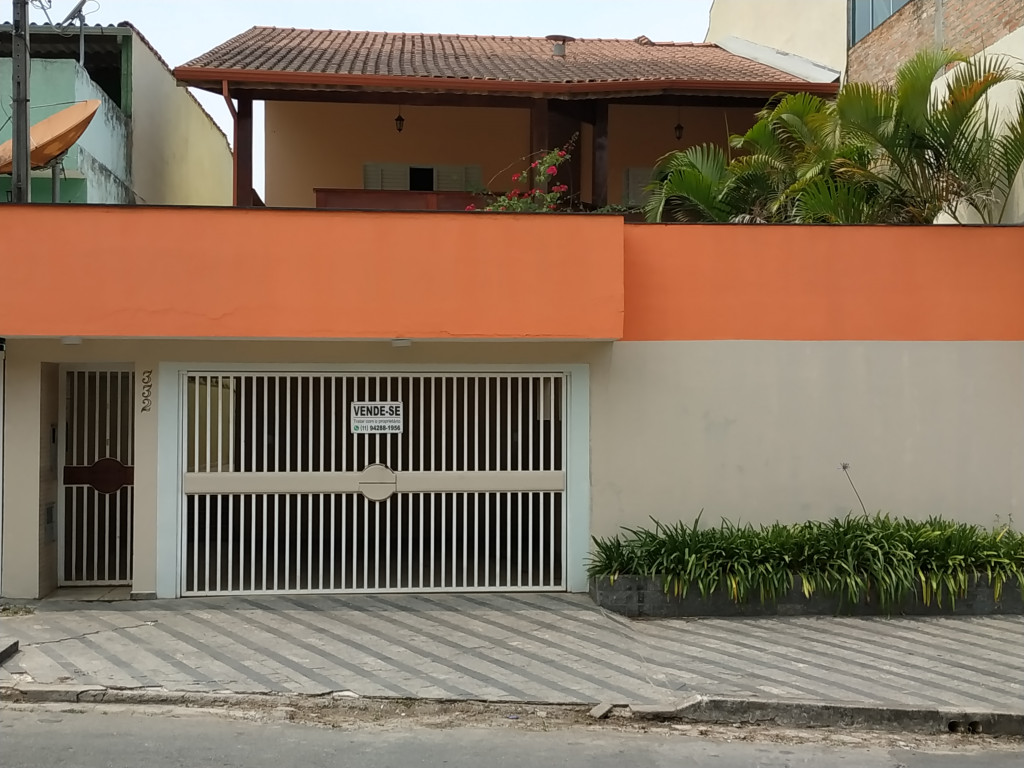 Casa a venda na Rua Brasilina Benedita de Barros, Serpa, Caieiras, SP