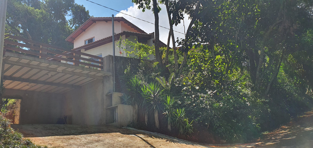 Casa em Condomínio a venda na Rua Amazonas, Chácara Represinha, Cotia, SP