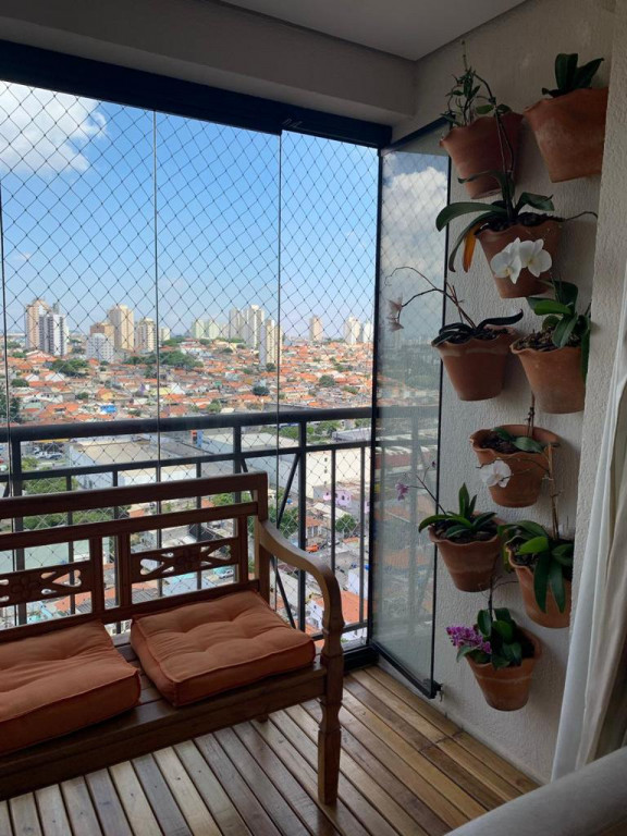 Apartamento à venda com 3 quartos, 70m² - Foto 1