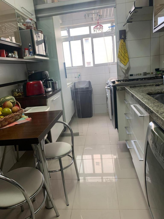 Apartamento à venda com 3 quartos, 70m² - Foto 7