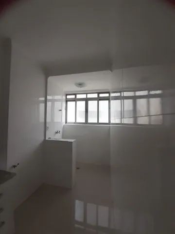 Apartamento à venda com 1 quarto, 46m² - Foto 2