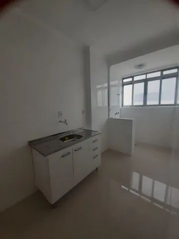 Apartamento à venda com 1 quarto, 46m² - Foto 3