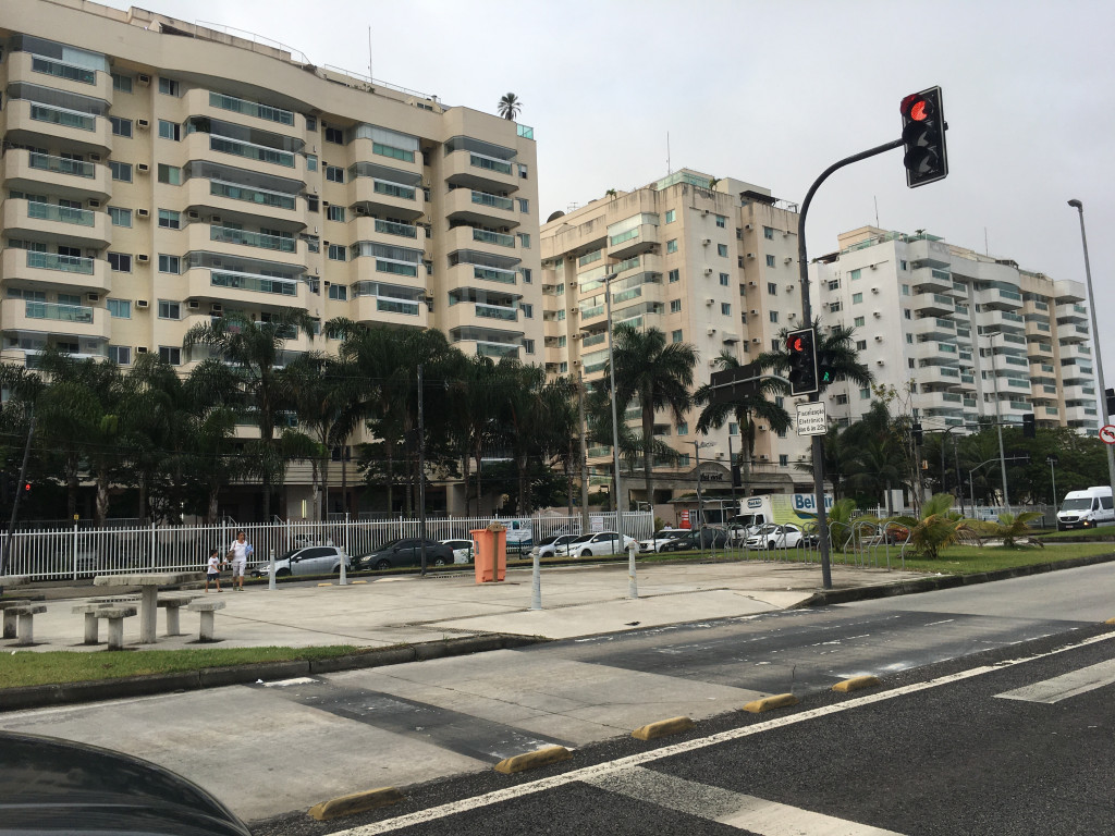 Apartamento a venda na Avenida Salvador Allende, Recreio dos Bandeirantes, Rio de Janeiro, RJ