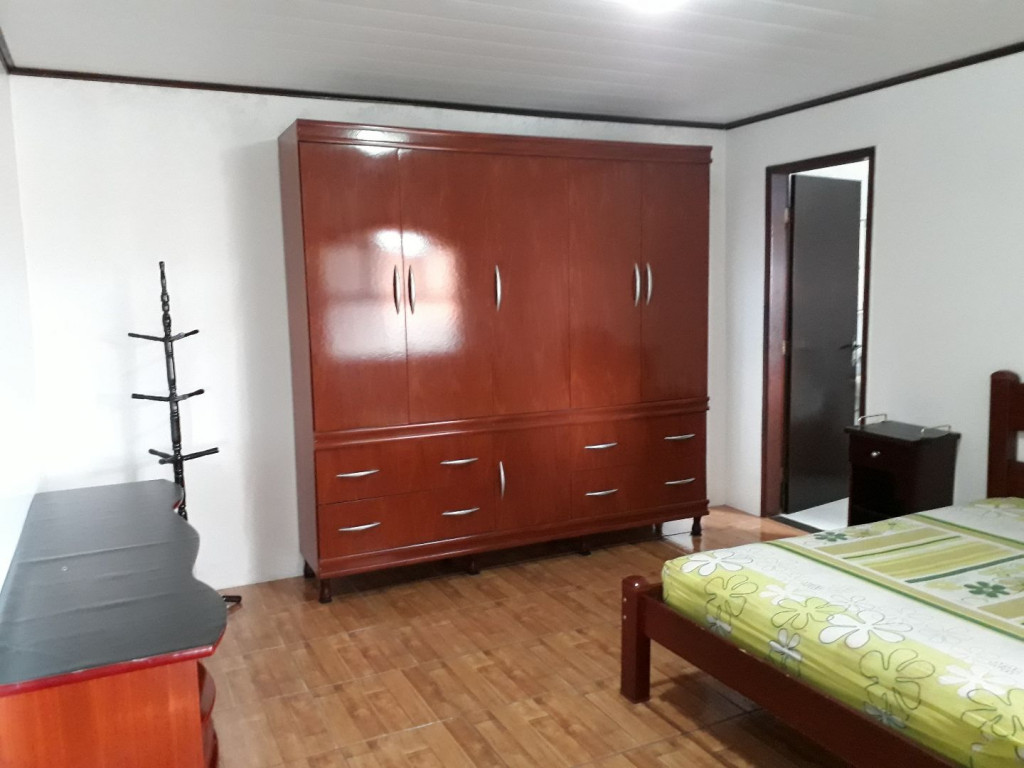 Apartamento para locação na Rua Leôncio Lopes Cortiano, Xaxim, Curitiba, PR