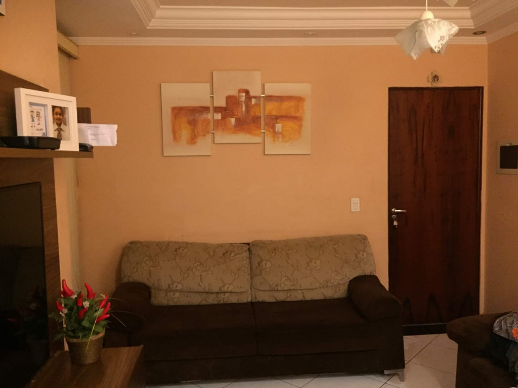 Apartamento a venda na Rua Avahir Wanderley de Lima, Jardim Felipe, Carapicuíba, SP