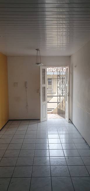 Apartamento à venda com 2 quartos, 41m² - Foto 3