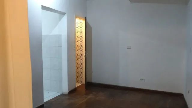 Casa para alugar com 1 quarto, 80m² - Foto 1