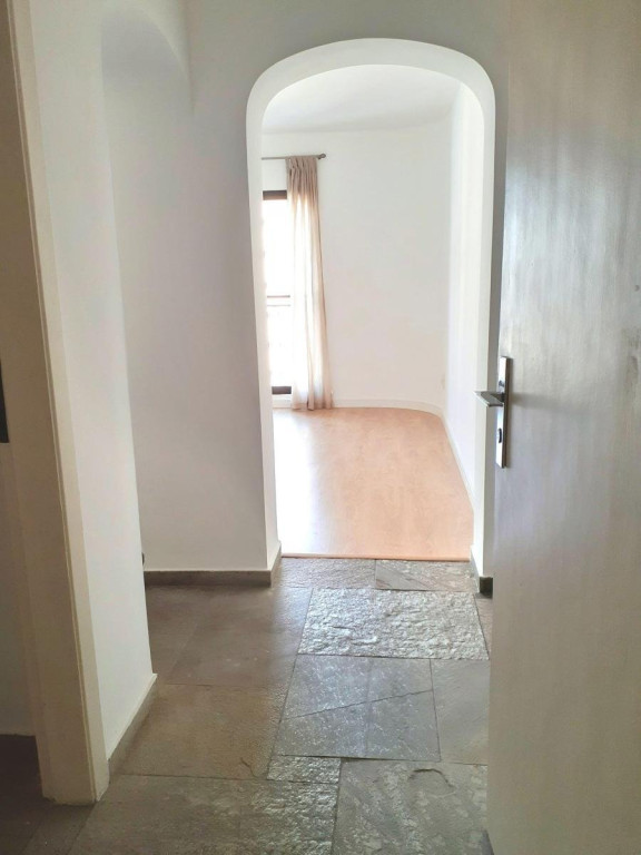Casa para alugar com 1 quarto, 53m² - Foto 1
