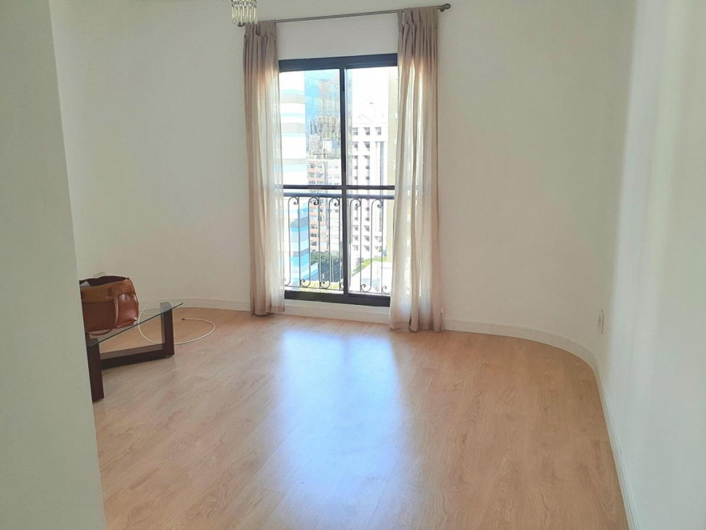 Casa para alugar com 1 quarto, 53m² - Foto 2