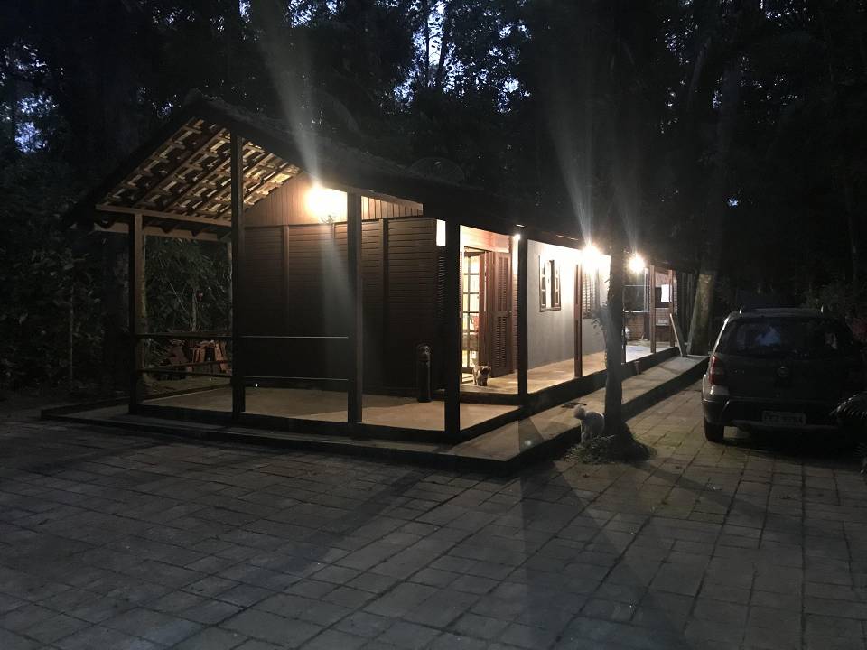 Casa à venda com 1 quarto, 300m² - Foto 3