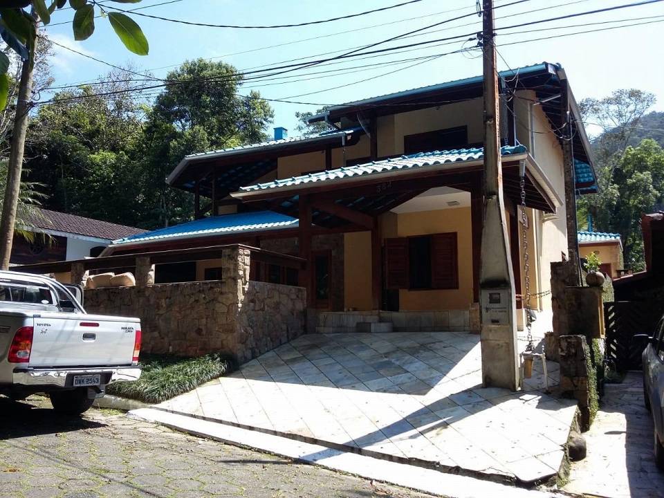 Casa à venda com 6 quartos, 460m² - Foto 3