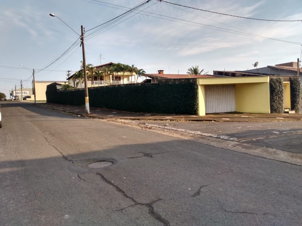 Casa para venda ou locação na MARIA POLIANATO FRONNER, SÃO CRISTOVÃO II, RIO DAS PEDRAS, SP