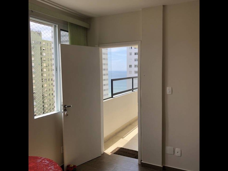 Apartamento à venda com 2 quartos, 71m² - Foto 2