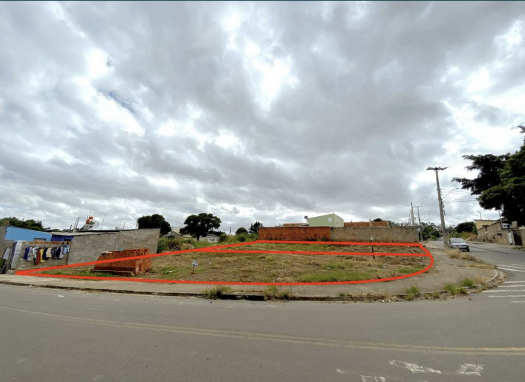 Terreno à venda, 362m² - Foto 2