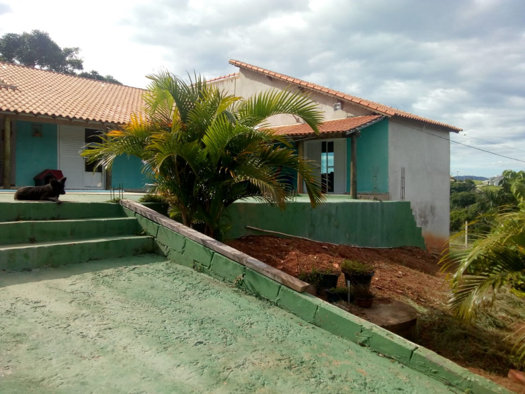 Casa a venda na Rua Colibris, Teles Alto - Abacaxizeiro, Paraibuna, SP