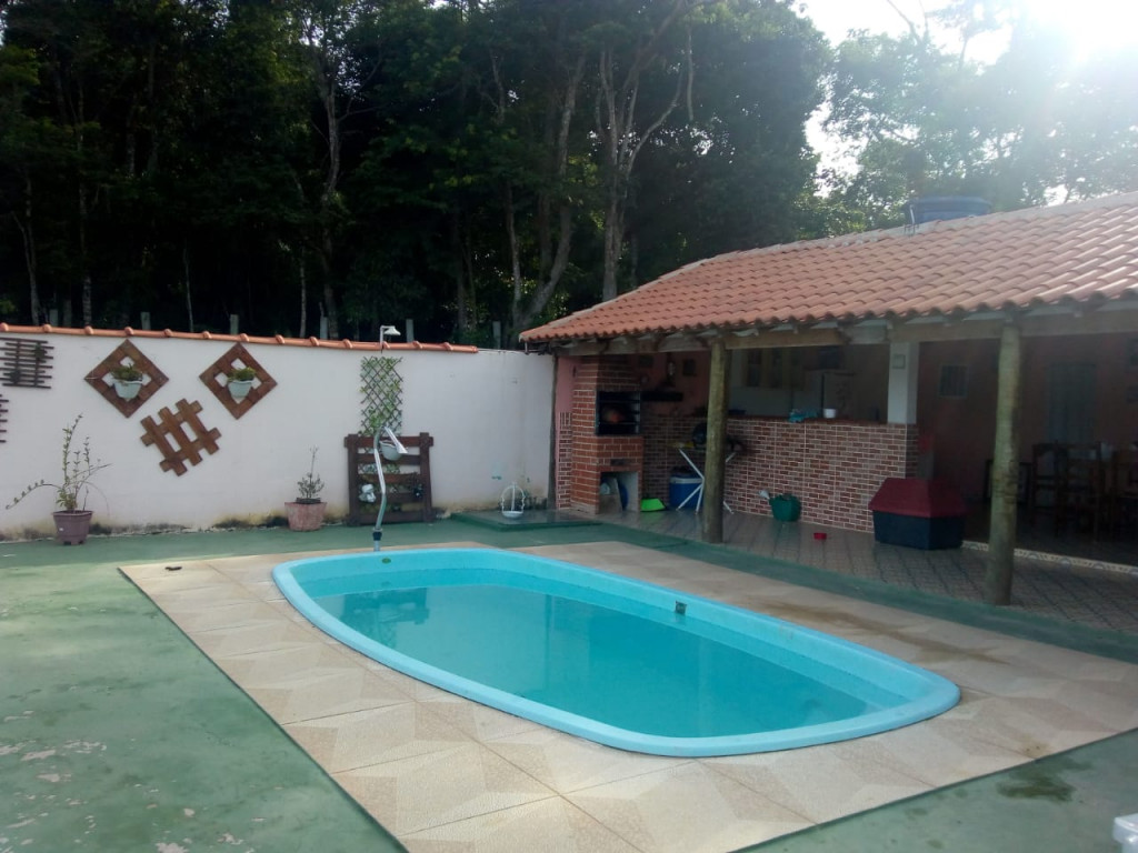 Casa a venda na Rua Colibris, Teles Alto - Abacaxizeiro, Paraibuna, SP