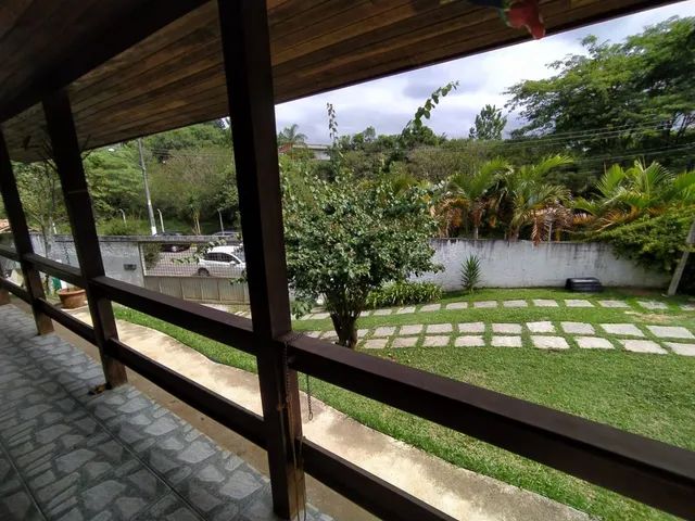 Foto - Cotia - Gramado