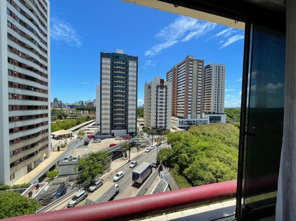 Apartamento à venda com 4 quartos, 86m² - Foto 2