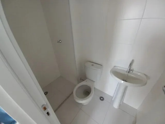 Casa à venda com 2 quartos, 40m² - Foto 1