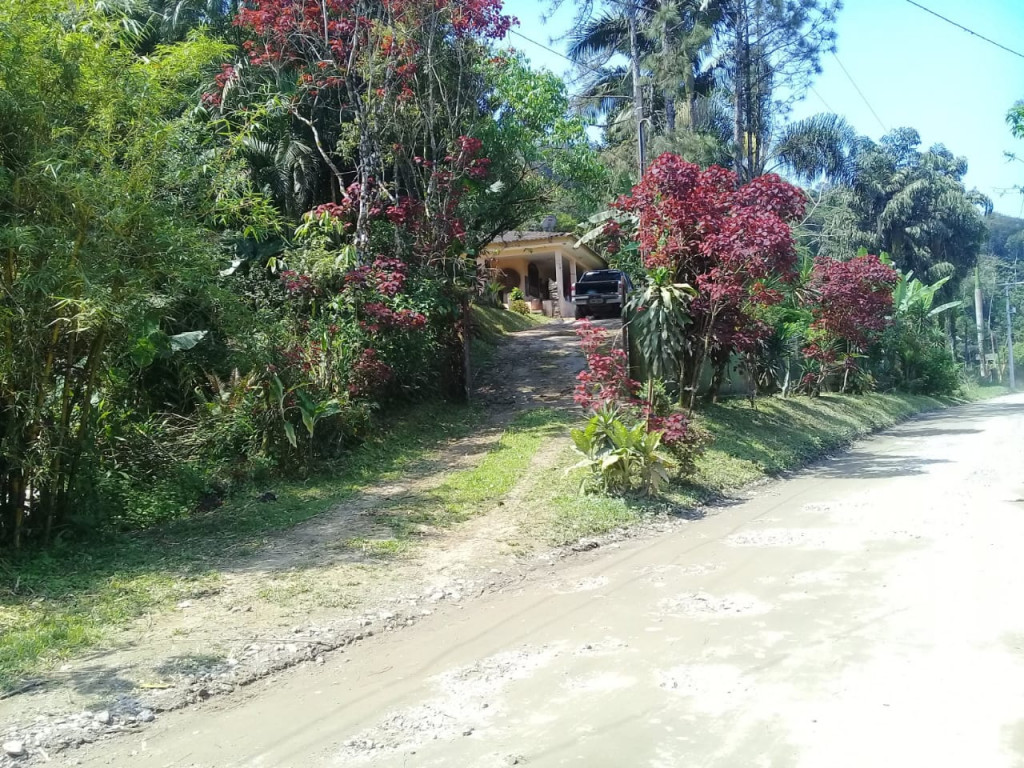 Fazenda à venda com 1 quarto, 20400m² - Foto 2