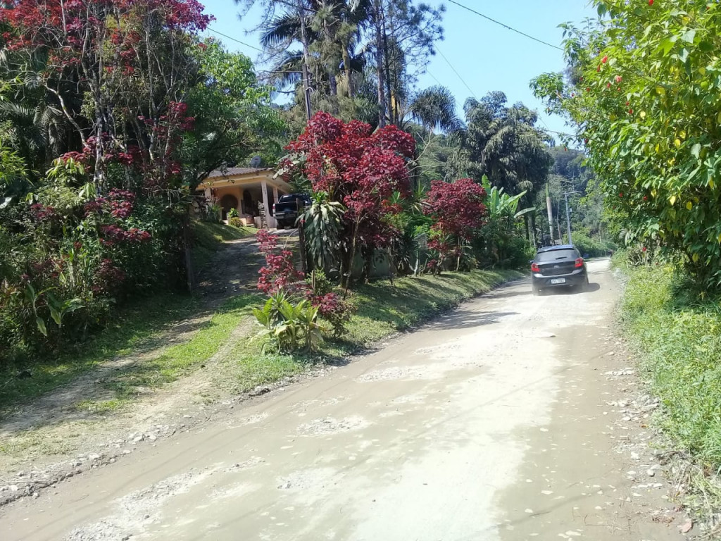 Fazenda à venda com 1 quarto, 20400m² - Foto 1