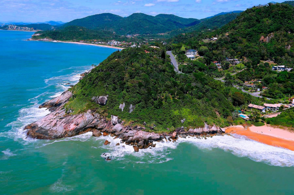 Captação de Casa a venda na Rua Anaor Romário da Silva, Praia do Estaleirinho, Balneário Camboriú, SC