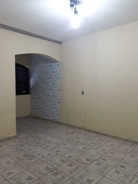 Casa, 5 quartos, 220 m² - Foto 1