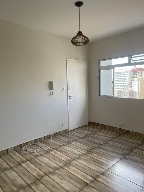 Casa para alugar com 1 quarto, 50m² - Foto 1