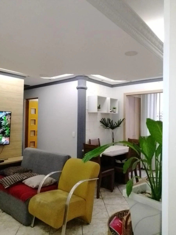 Casa à venda com 3 quartos, 66m² - Foto 1