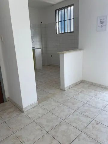 Apartamento à venda com 2 quartos, 75m² - Foto 3