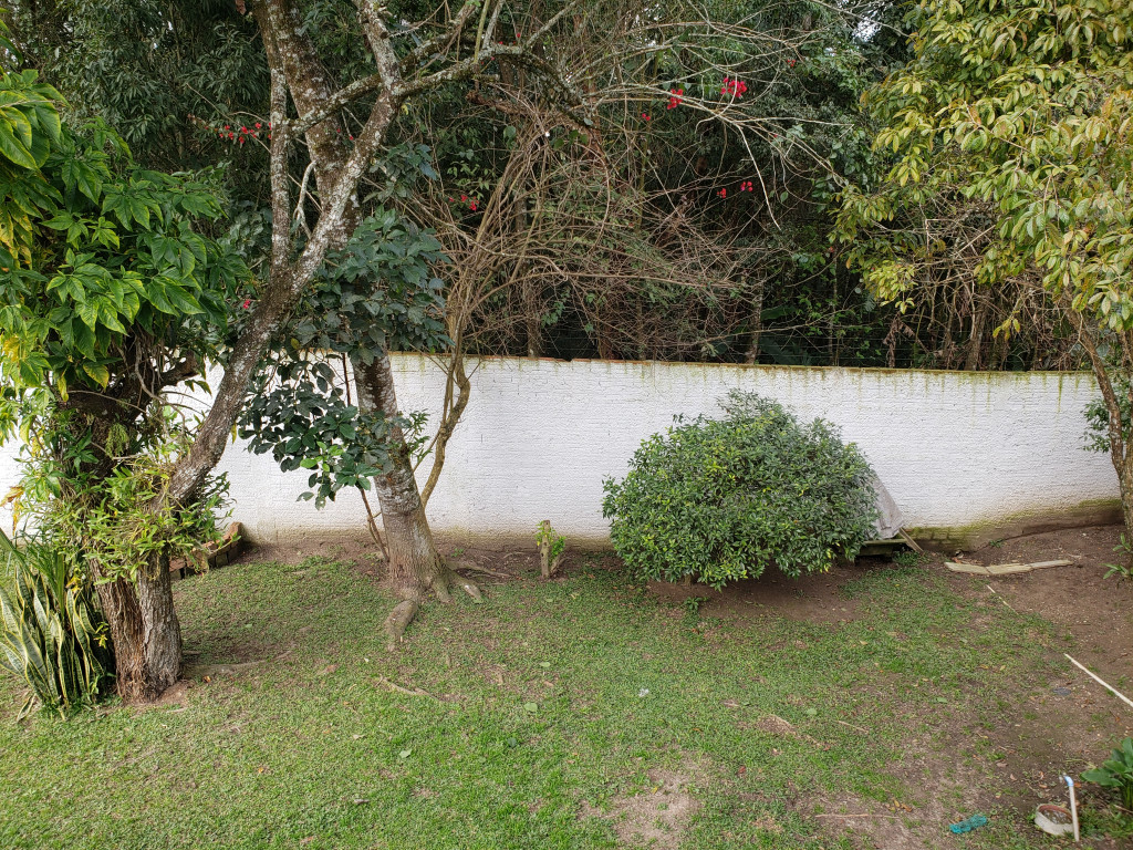 Casa para venda ou locação na Rua Professora Terezinha Camargo, Cachoeira, Almirante Tamandaré, PR