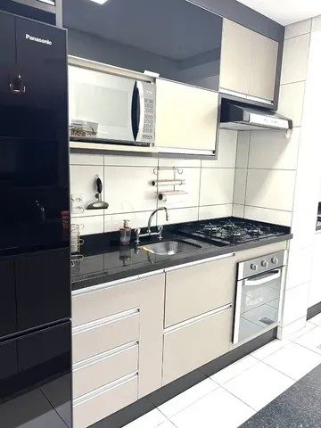 Apartamento à venda com 3 quartos, 142m² - Foto 1