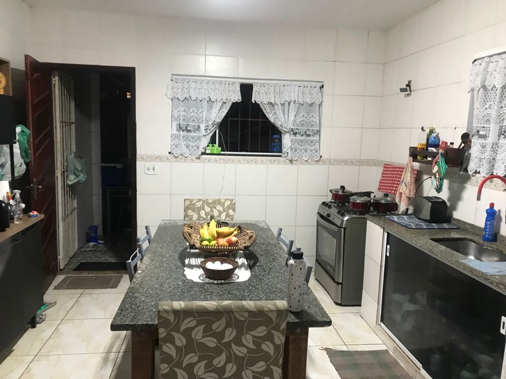 Casa a venda na Rua dos Cearenses, Vila Capri, Araruama, RJ