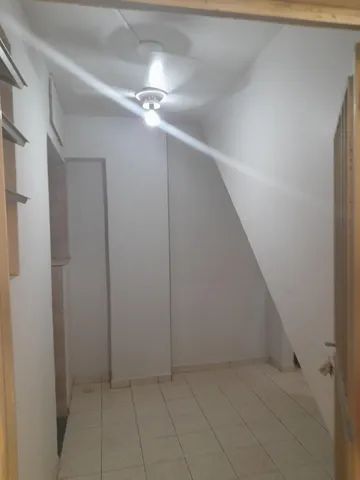 Casa para alugar com 1 quarto, 58m² - Foto 3