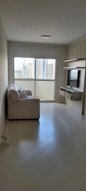 Casa à venda com 2 quartos, 65m² - Foto 2