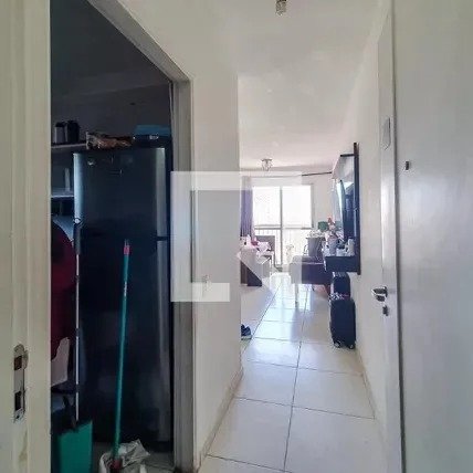 Casa à venda com 3 quartos, 64m² - Foto 1