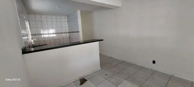 Casa à venda com 2 quartos, 80m² - Foto 3