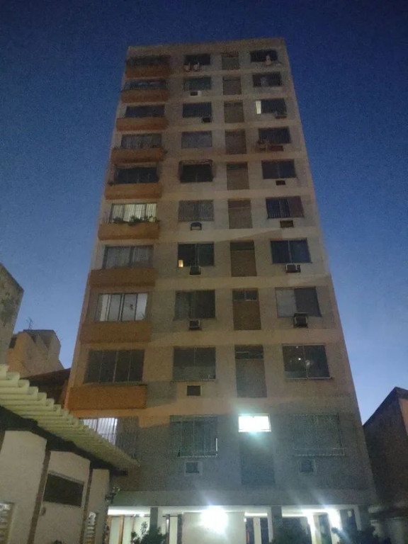 Captação de Apartamento a venda na Rua Professor Otacílio, Santa Rosa, Niterói, RJ