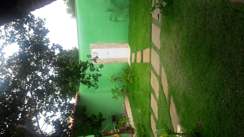 Casa à venda com 4 quartos, 265m² - Foto 2