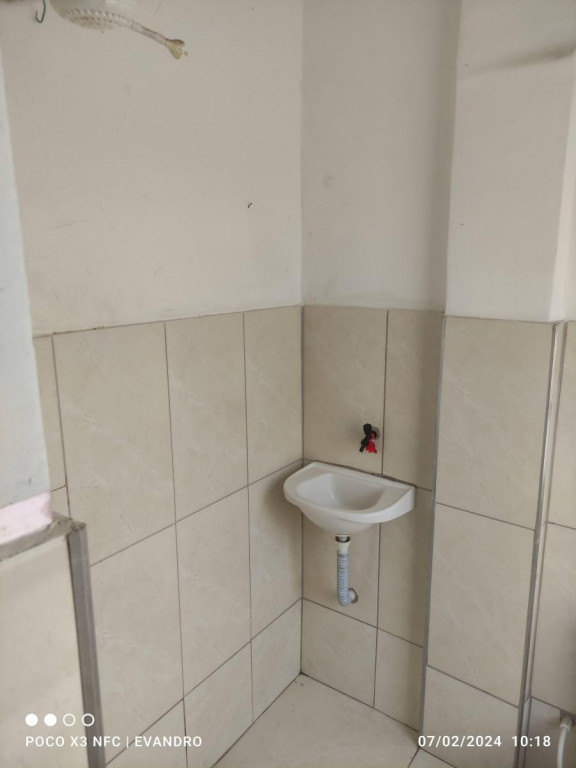 Apartamento à venda com 2 quartos, 60m² - Foto 2