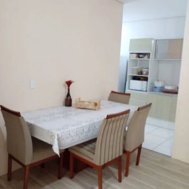 Casa à venda com 3 quartos, 80m² - Foto 2