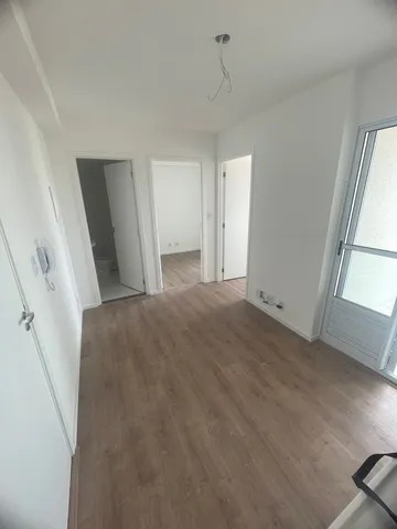 Casa à venda com 2 quartos, 31m² - Foto 2