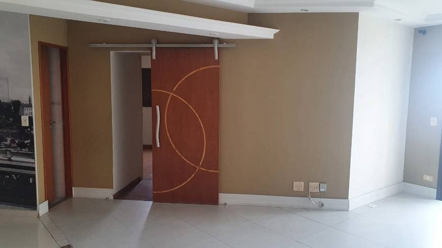 Apartamento à venda com 2 quartos, 120m² - Foto 2