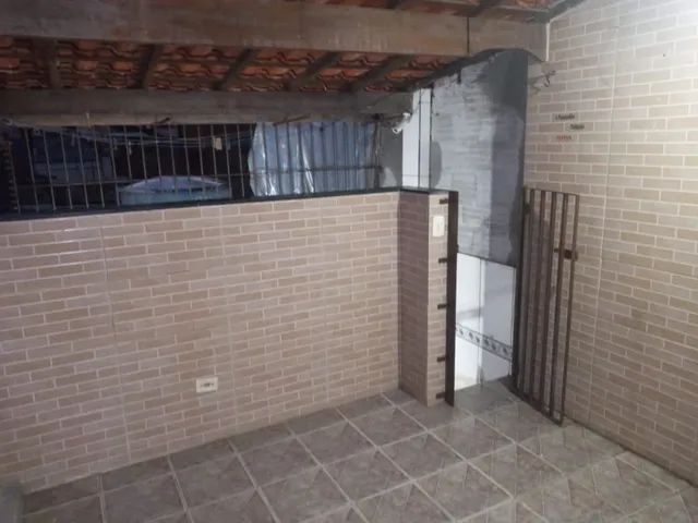 Casa à venda com 3 quartos - Foto 1