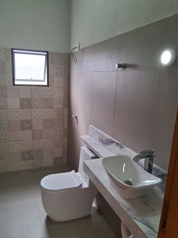 Casa à venda com 3 quartos, 150m² - Foto 2