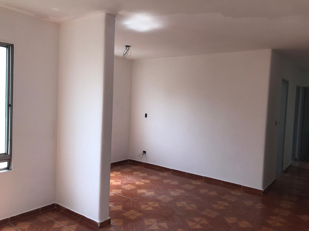 Apartamento à venda com 2 quartos, 56m² - Foto 1