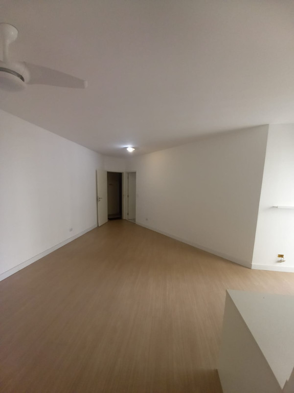 Casa à venda com 3 quartos, 76m² - Foto 3