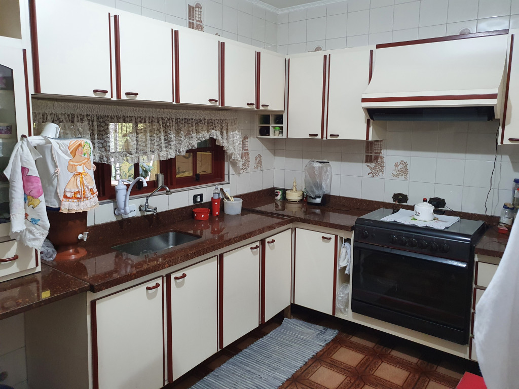 Casa à venda com 3 quartos, 242m² - Foto 13