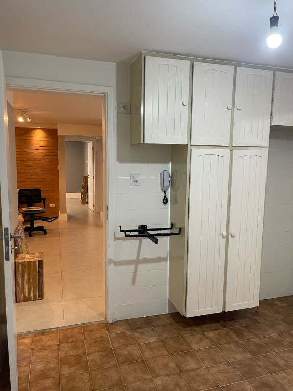 Casa à venda com 2 quartos, 90m² - Foto 3